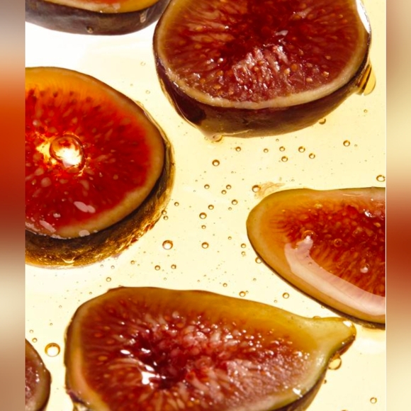 SHEA MOISTURE INTENSIVE HYDRATION CONDITIONER SHAMPOO & HAIR MASK & deodorant - Picture 6 of 9